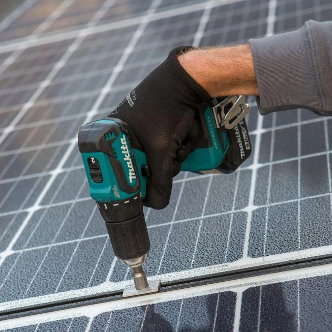 installatie zonnepanelen