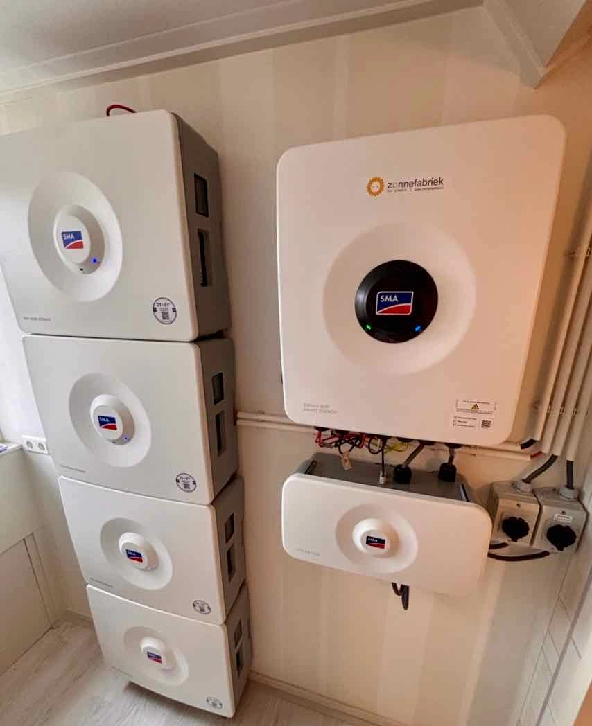 SMA hybrid inverter with 13.1 kWh home batteries and backup box