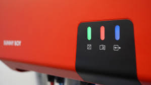  Meestal zal de rode LED op de omvormer ook oplichten en zal hij in storingsmodus gaan, en dus geen stroom meer produceren.